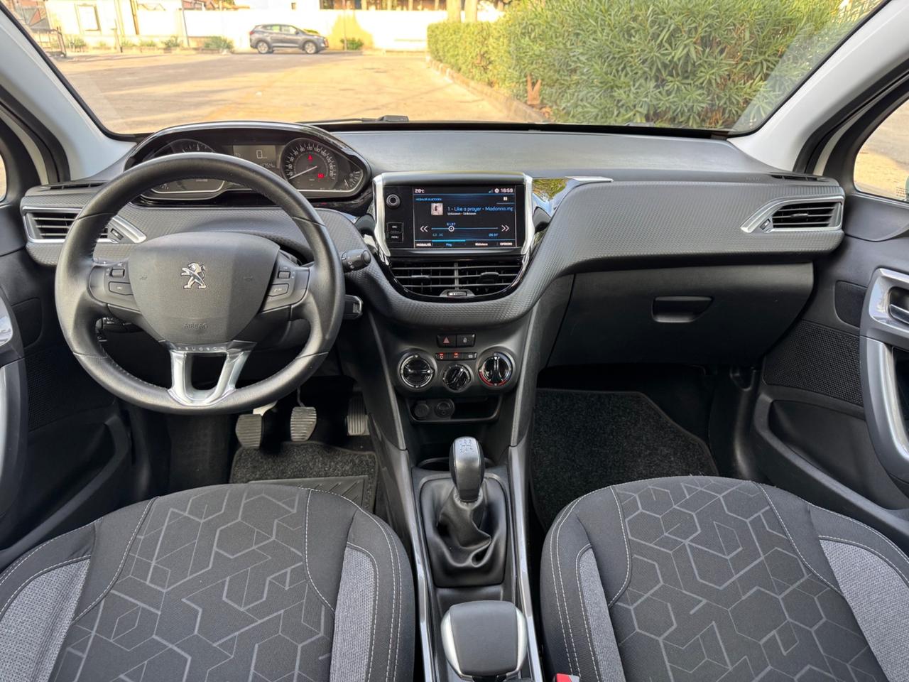 Peugeot 2008 1.6 hdi UNICA PROPRIETARIA