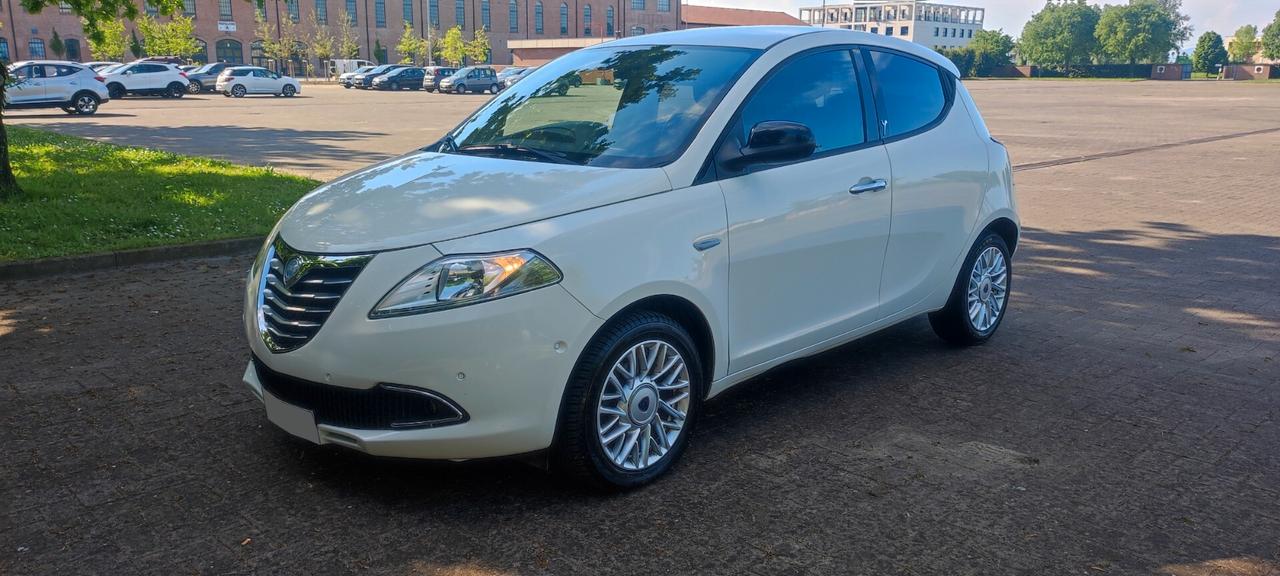 Lancia Ypsilon 1.3 MJT 16V 95 CV 5 porte S&S Gold