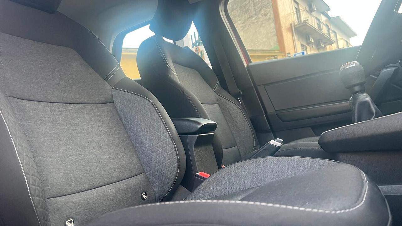 Renault Captur TCe 100 CV GPL FAP Intens