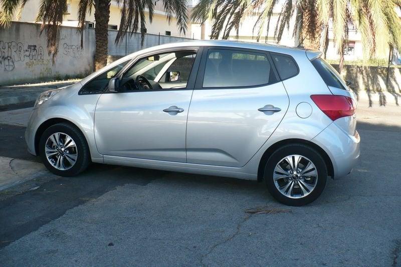 KIA Venga 1.4 CRDi 90 CV S&S High Tech