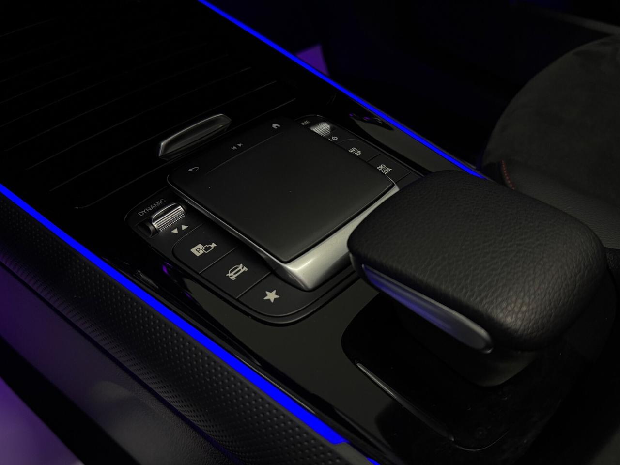 Mercedes-benz GLA 200d Premium AMG Iper Full-Iva e.