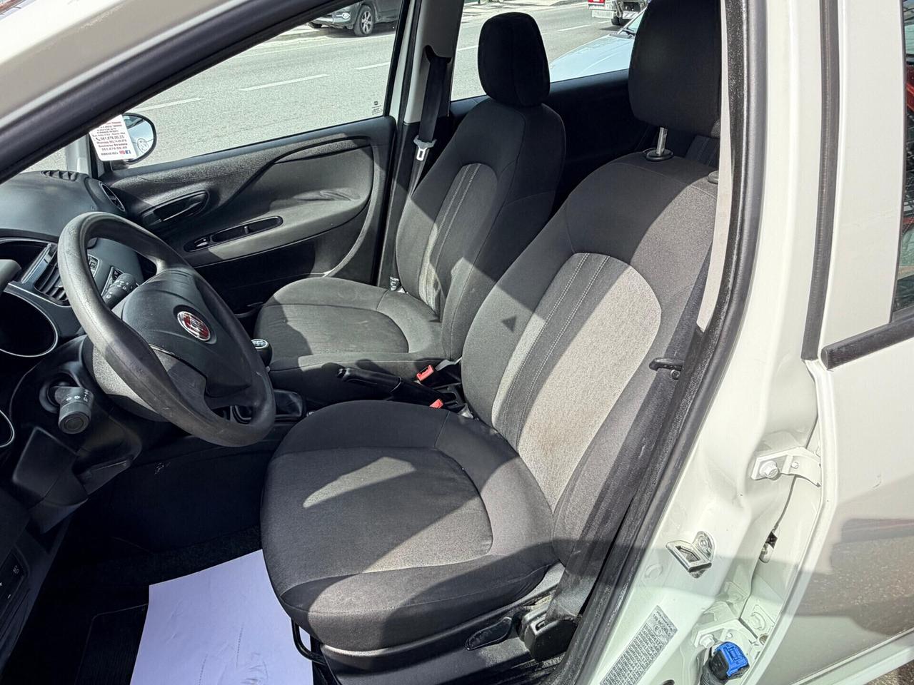 Fiat Punto 1.4 8V 5 porte Easypower Lounge