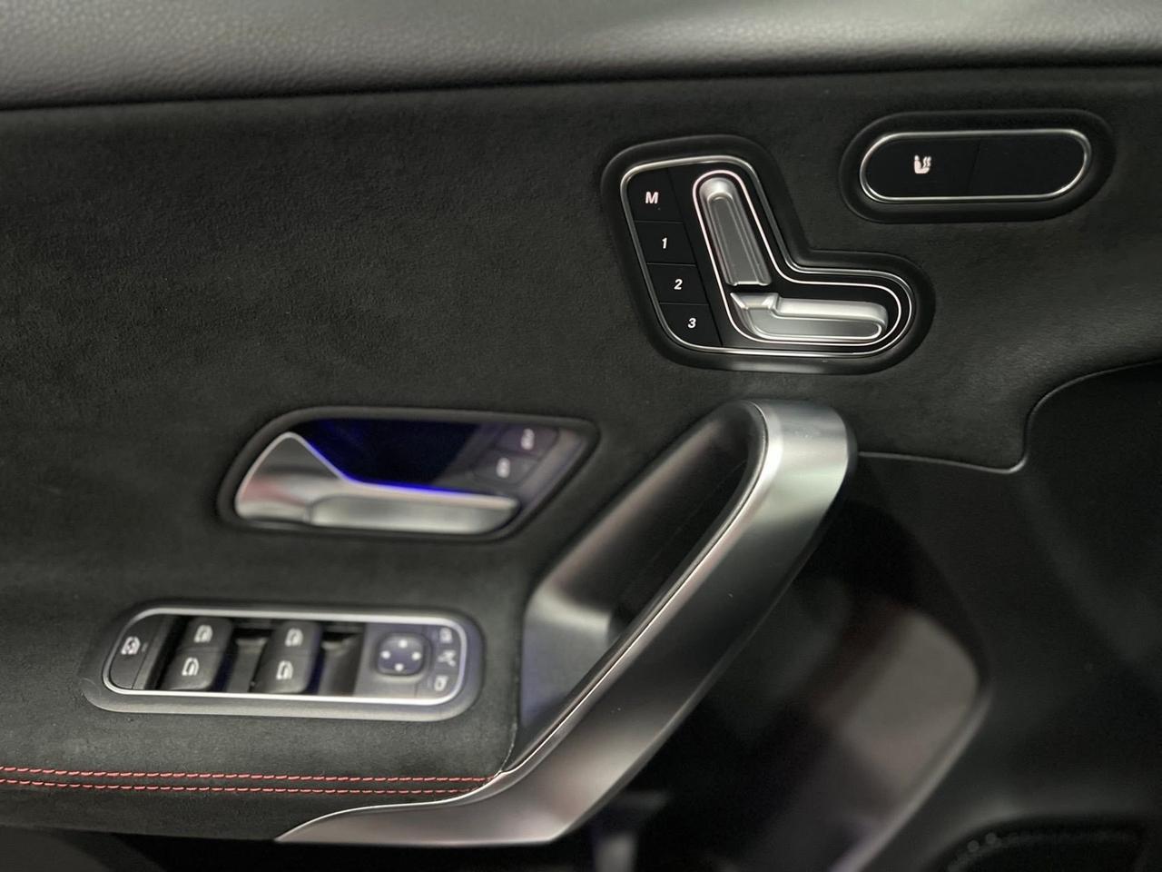 Mercedes Benz A180d Premium AMG aut. 116 cv