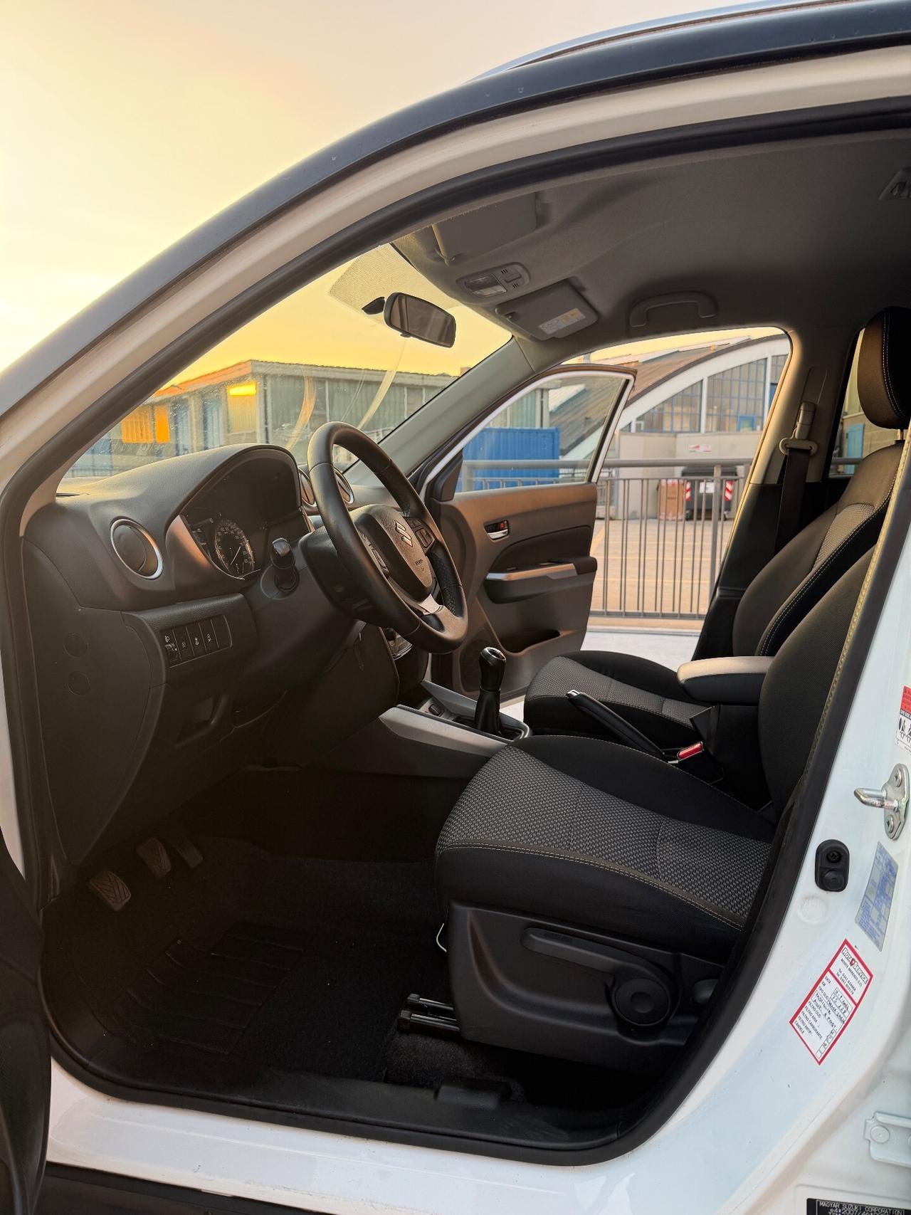 Suzuki Vitara 1.0 Boosterjet Cool 111cv
