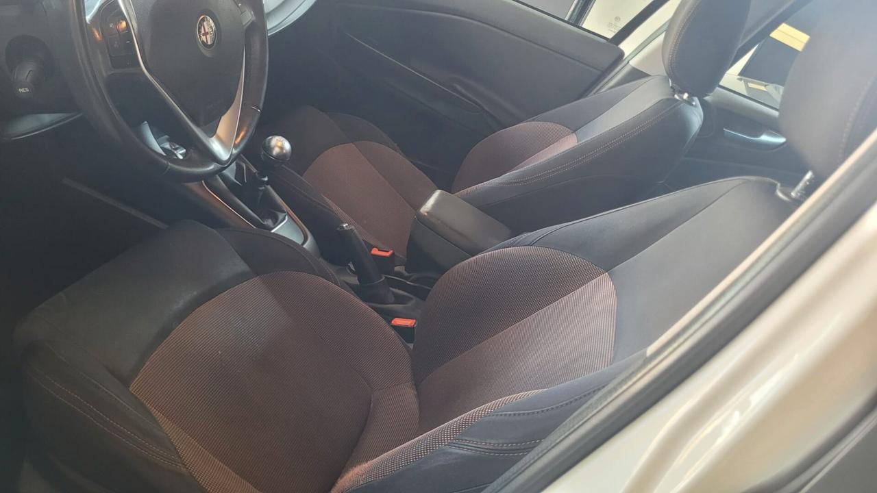 Alfa Romeo Giulietta 1.4 Turbo 120 CV