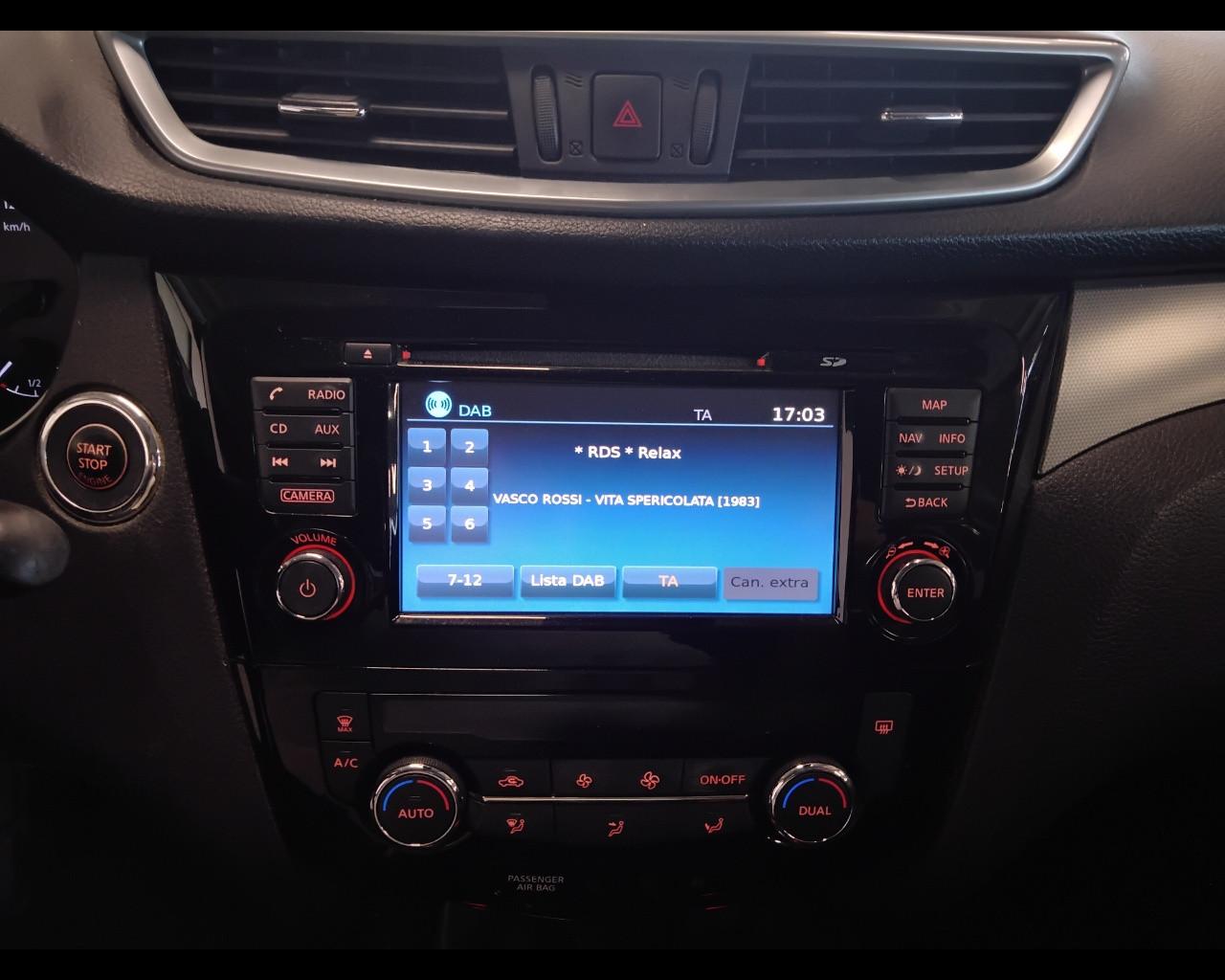 NISSAN Qashqai II 2017 - Qashqai 1.5 dci Tekna 115cv