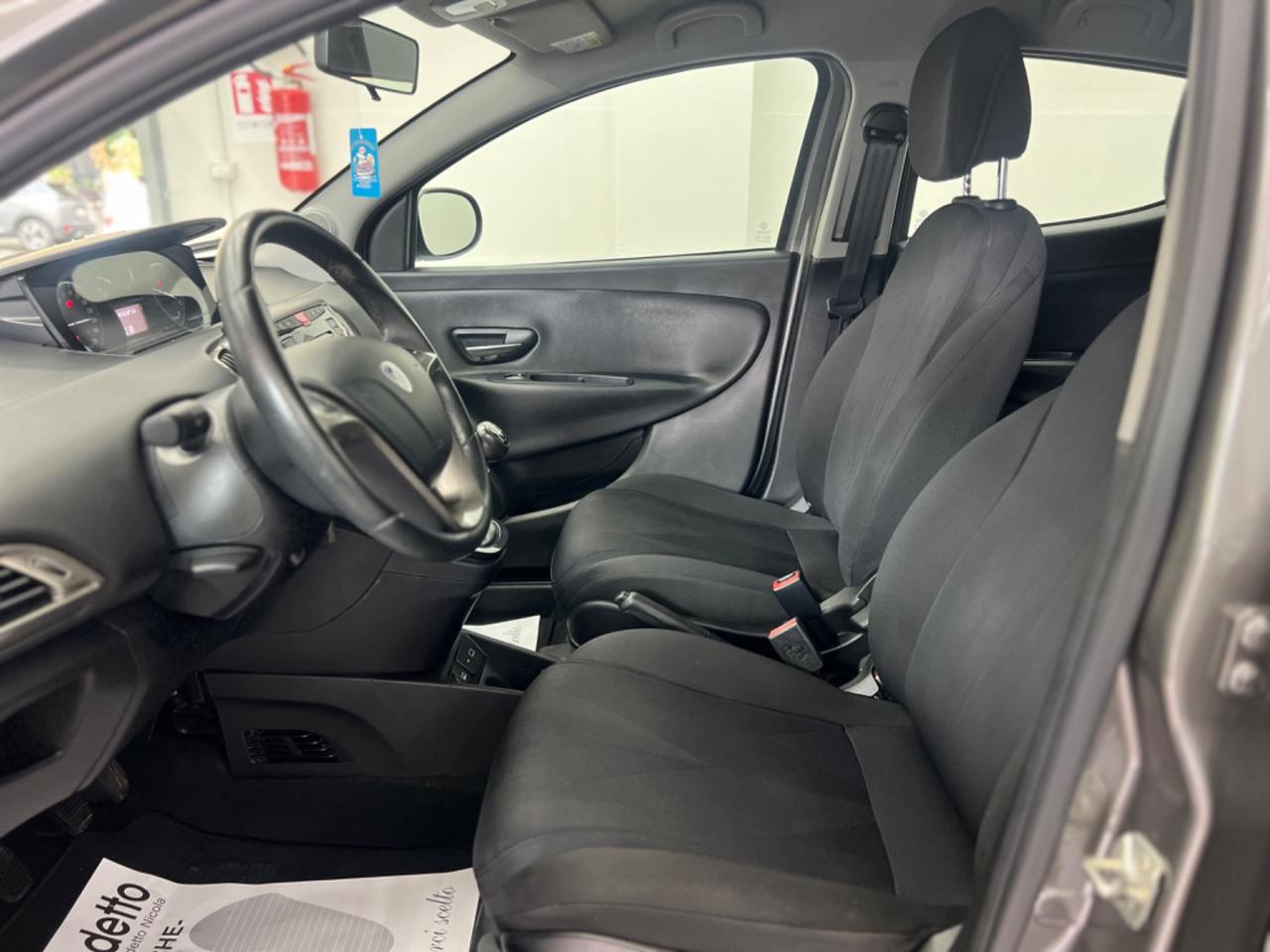 Lancia Ypsilon 1.2 69 CV GPL Ecochic Gold 2019