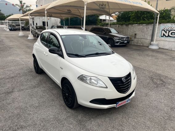 Lancia Ypsilon 0.9 TwinAir 80 cv