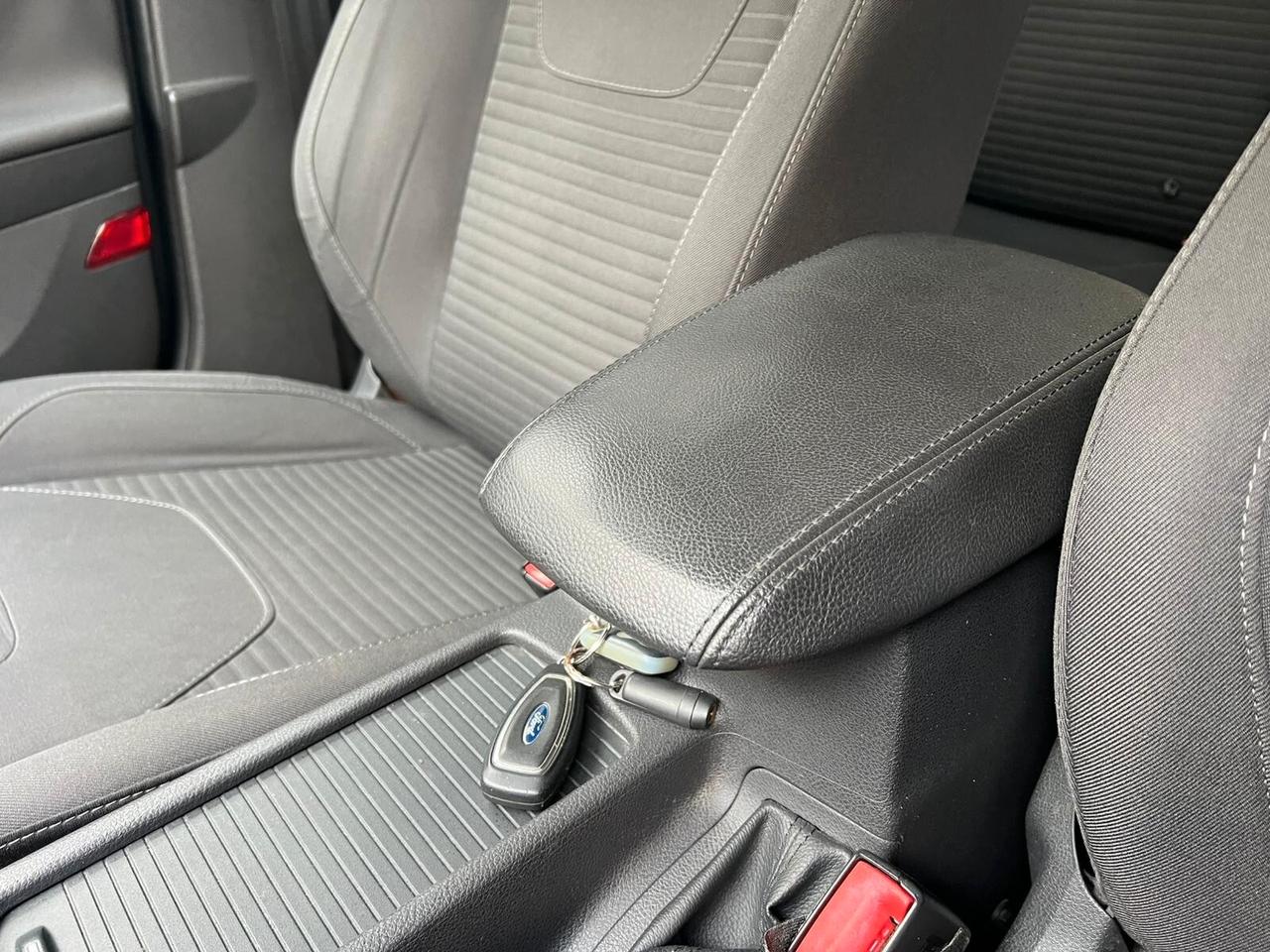 FORD FOCUS 1.5 TDCi 95 CV 2016!!! TITANIUM!!!