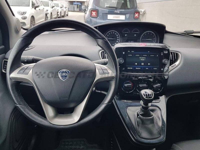 Lancia Ypsilon Ypsilon 1.0 firefly hybrid Gold s&s 70cv 5p.ti