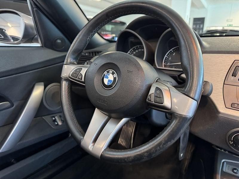 BMW Z4 Z4 2.2i cat Roadster