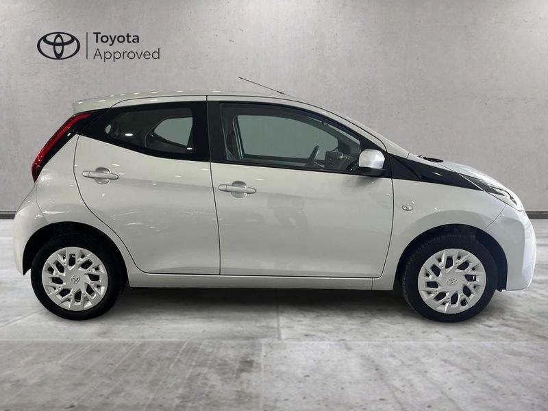 Toyota Aygo Aygo 5p 1.0 x-play 72cv