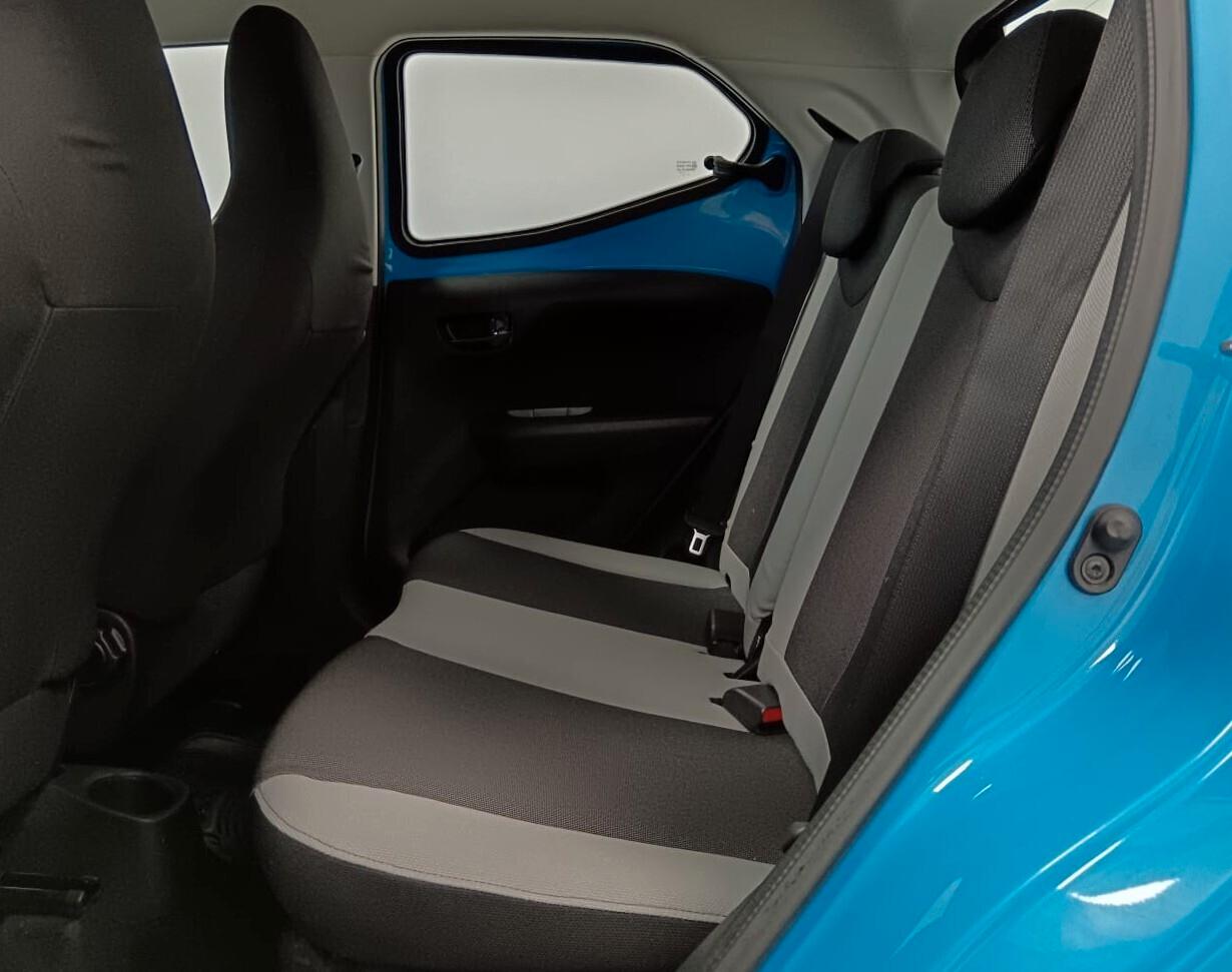 Toyota Aygo 1.0 NEOPATENTATI 5 porte x-wave