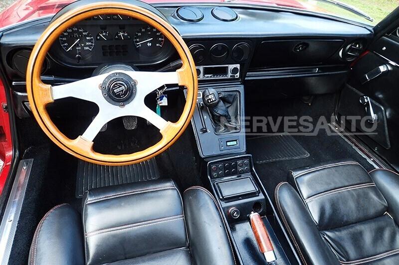 Alfa Romeo Spider Duetto 2.0 | Rosso interni neri