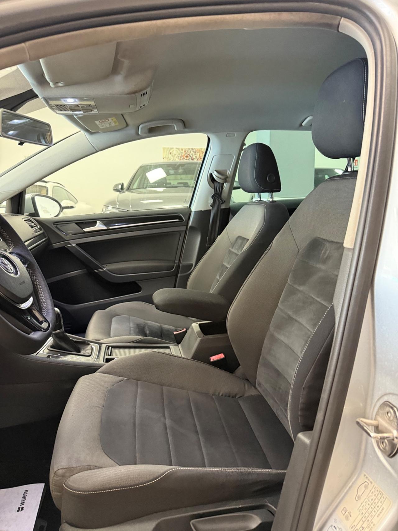 Volkswagen Golf 1.6 TDI 110 CV DSG 5p. Highline BlueMotion Technology