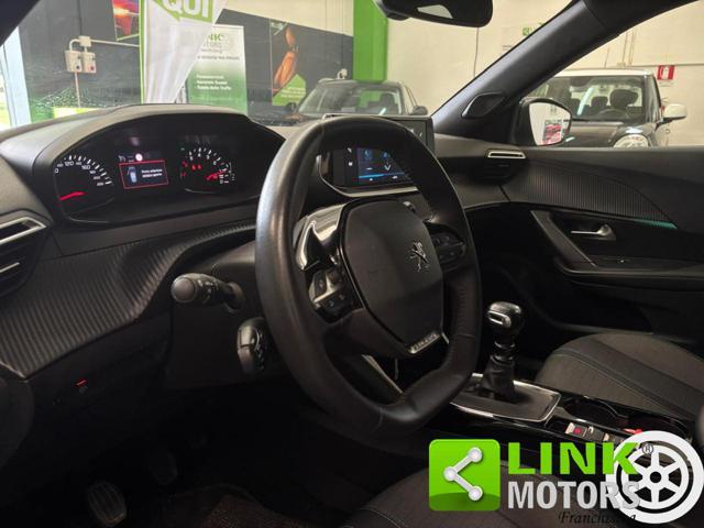 PEUGEOT 2008 PureTech 100 S&S Allure Pack KM CERT, LED.