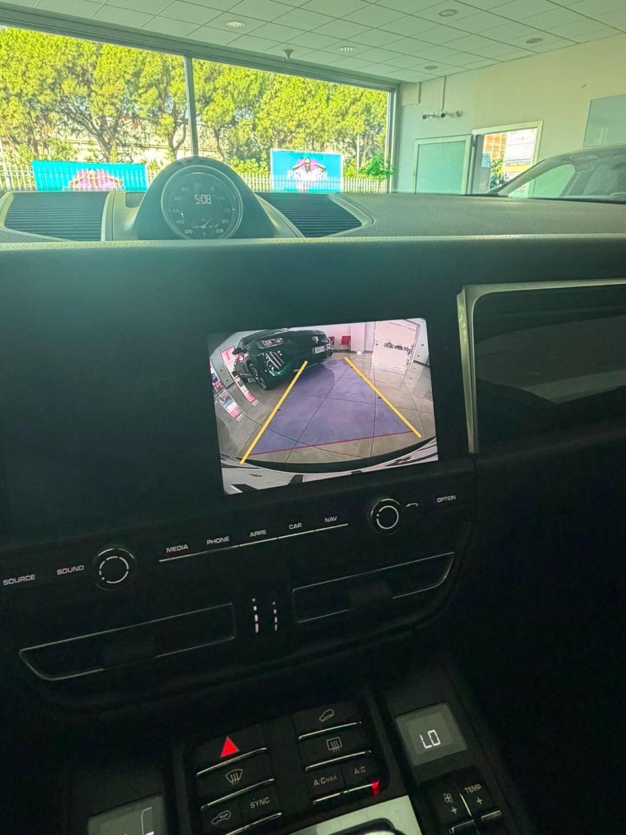 PORSCHE - Macan - 3.0 S