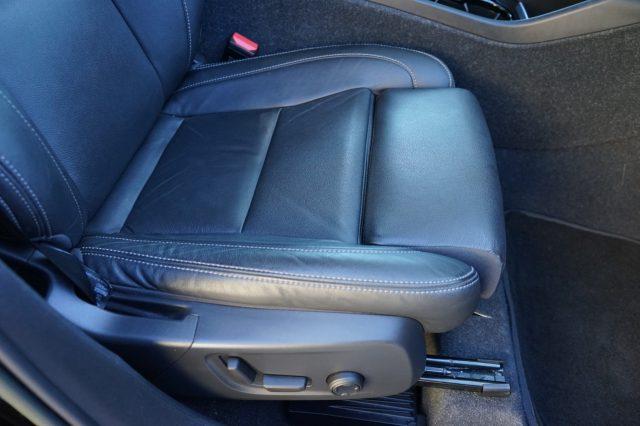 VOLVO XC40 T3 Geartronic Inscription Pari al Nuovo Certificat