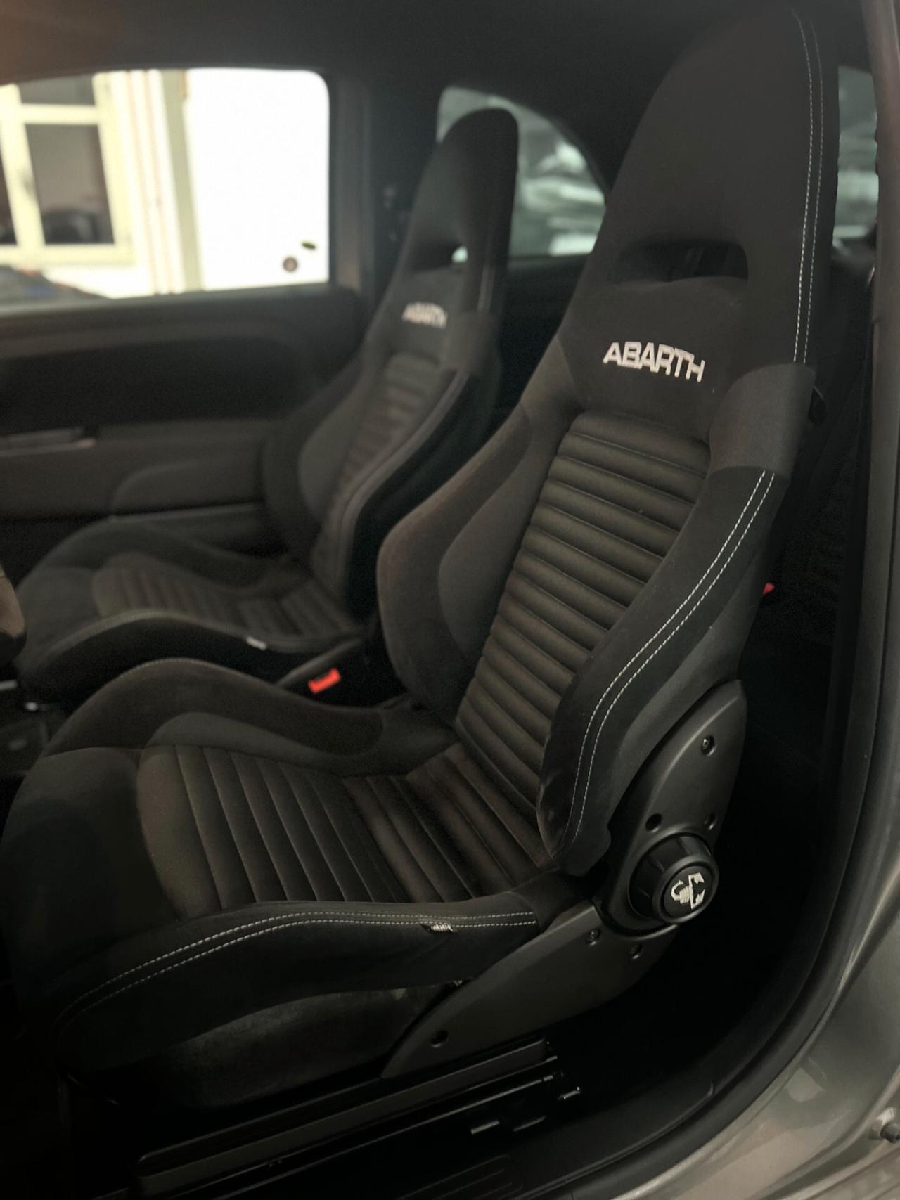 Abarth 595 1.4 Turbo T-Jet 180 CV Competizione