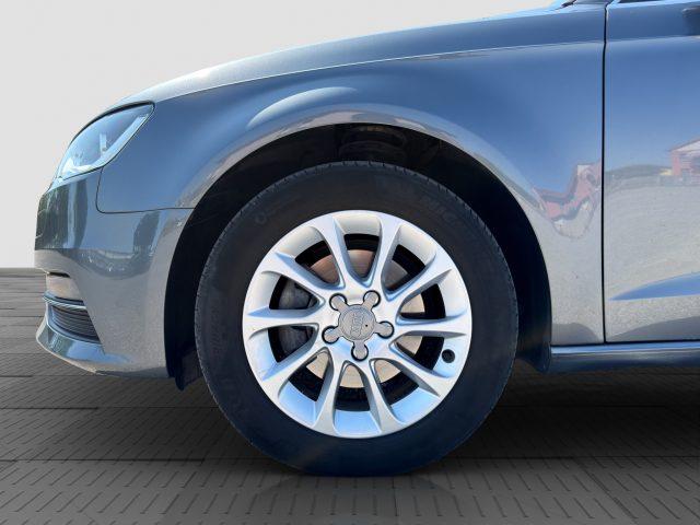 AUDI A3 A3 1.6 TDI Young