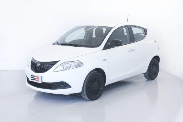 LANCIA Ypsilon 1.0 FireFly 5 porte S&S Hybrid Silver NEOPATENTATI