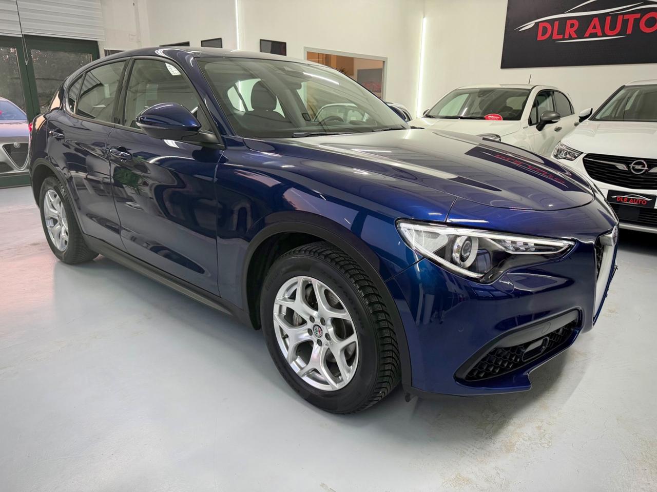 Alfa Romeo Stelvio 2.2 Turbodiesel 160 CV AT8 RWD Executive