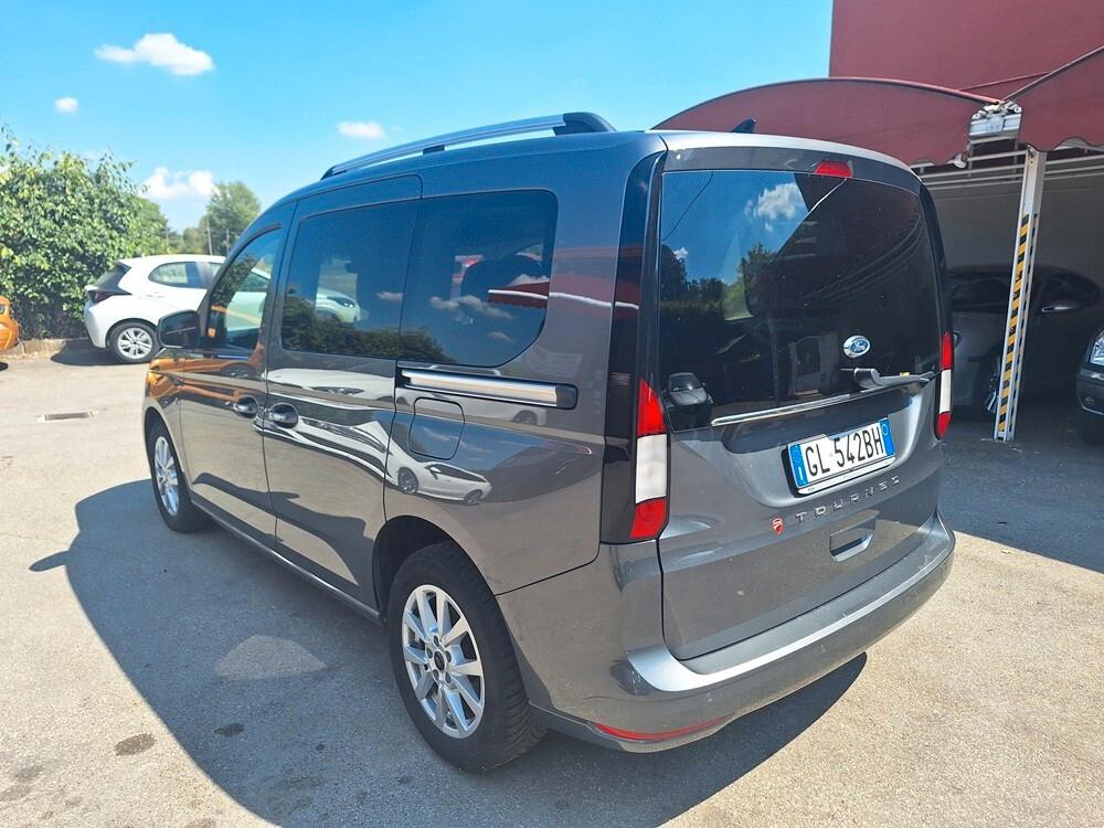 Ford Tourneo Connect 1.5 EcoBoost 114 CV Titanium