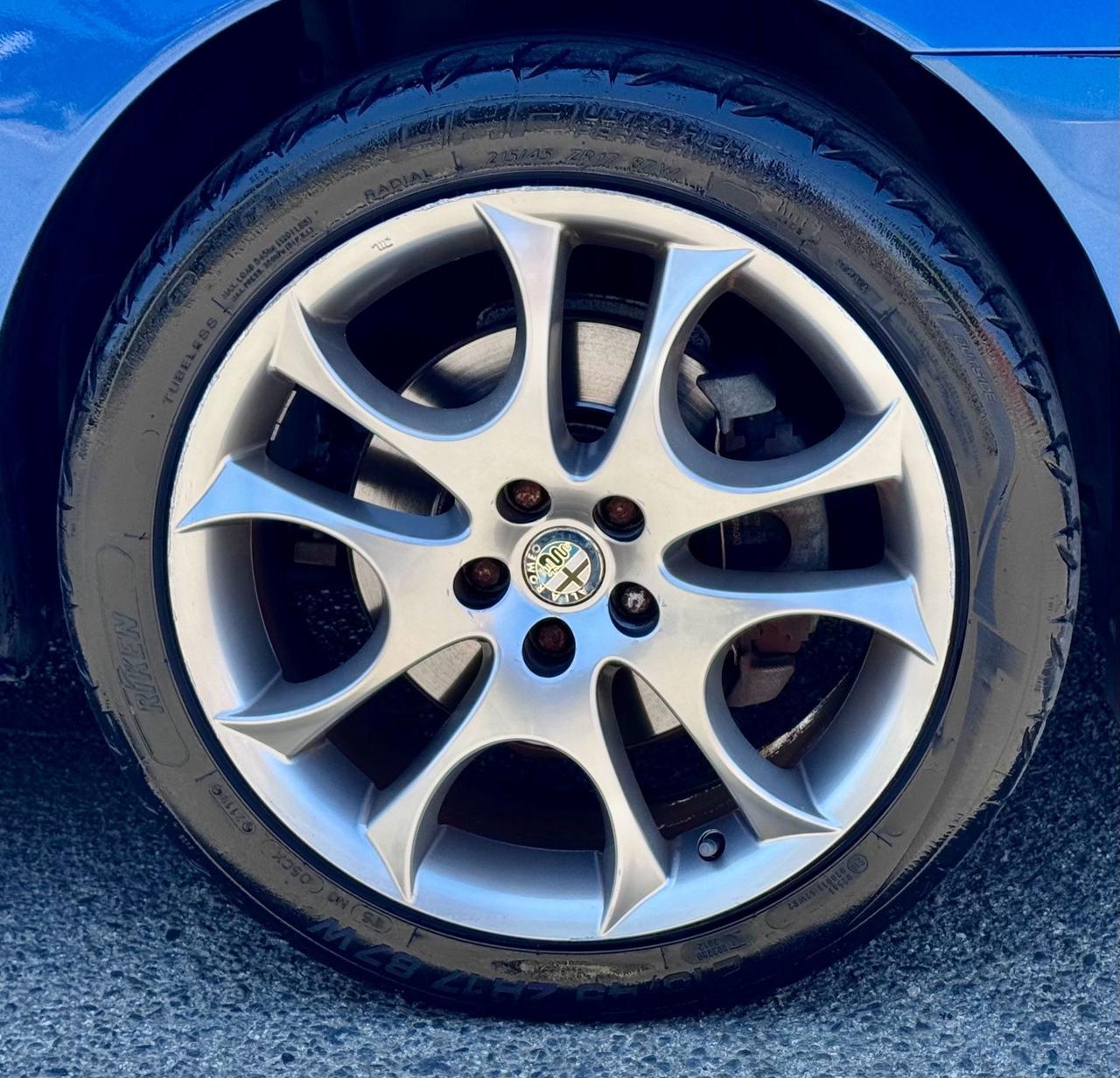 Alfa Romeo 147 1.6 16V TS (105) 5 porte Black Line