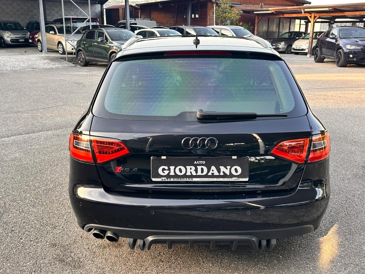 Audi A4 Avant 2.0 TDI 143CV s-Line