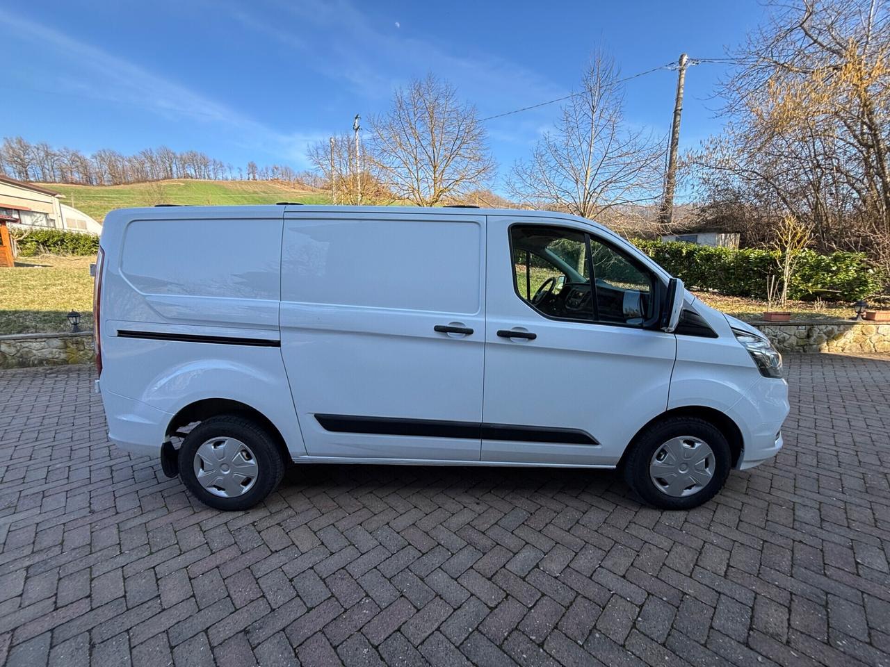 Ford Transit Custom 280 2.0 EcoBlue Hybrid 130 PC Furg. Titanium