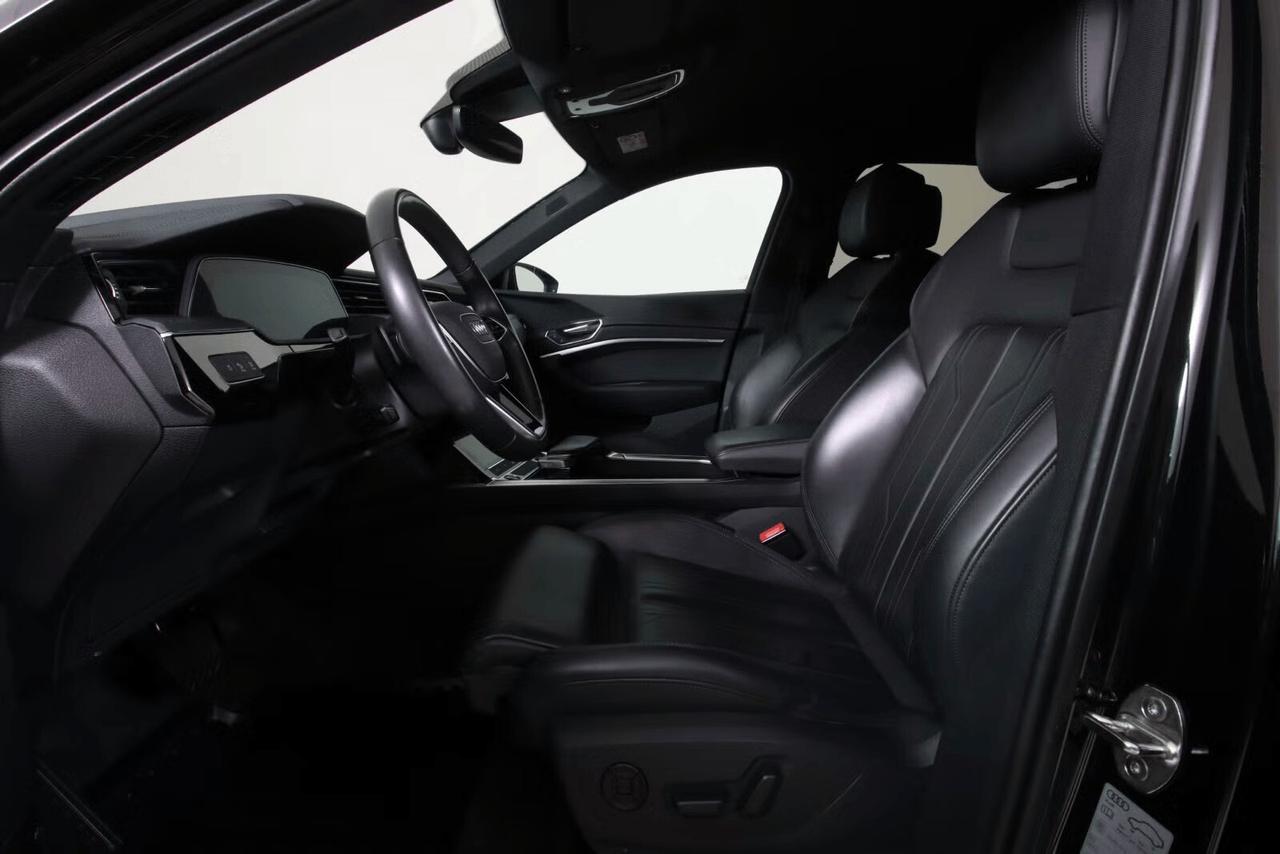 Audi e-tron S line Black Edition