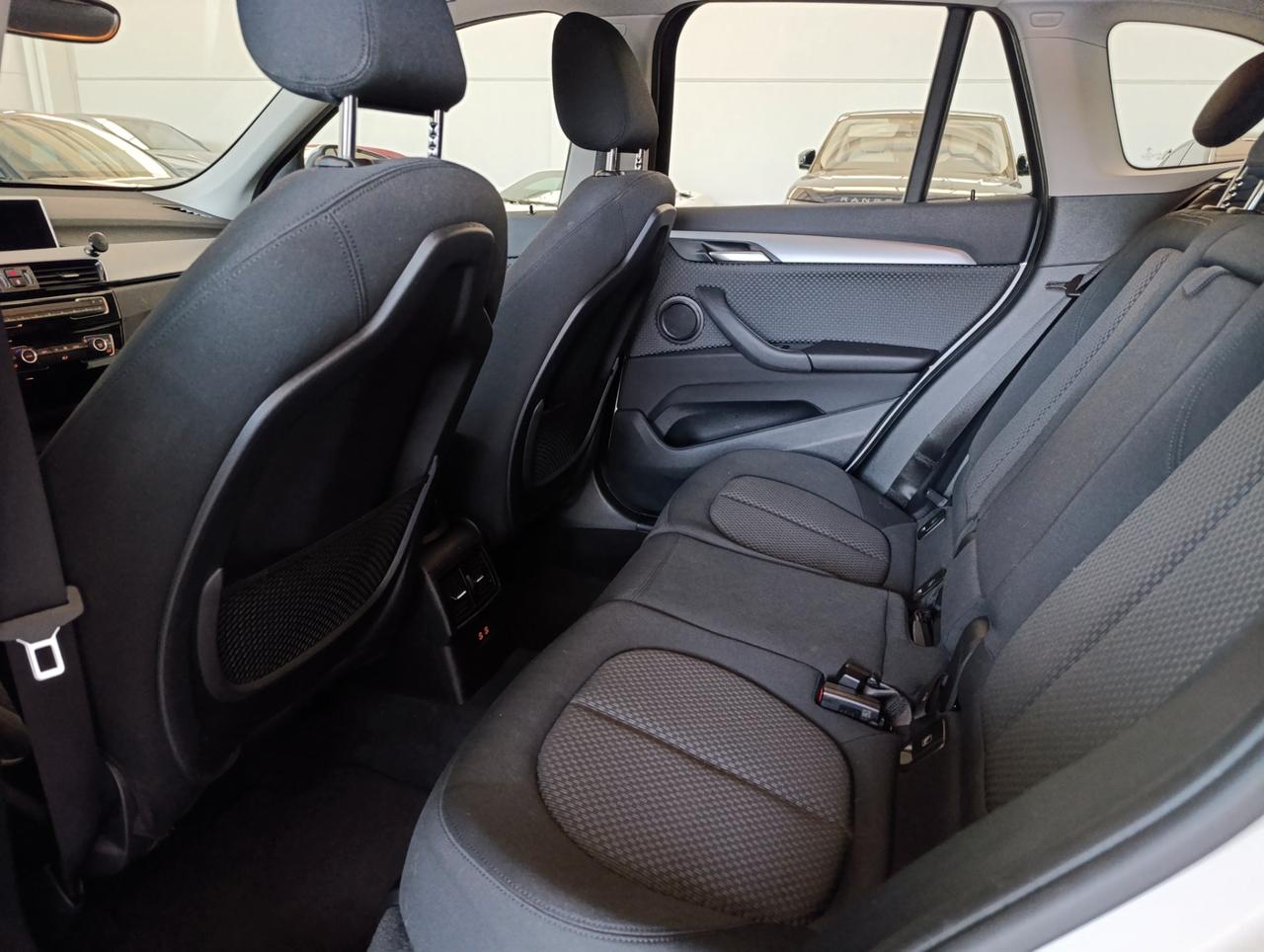 BMW X1 xdrive18d Business Advantage auto