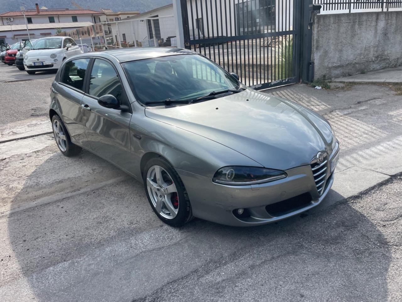 Alfa Romeo 147 1.9 JTD M-JET 16V 5 porte Exclusive