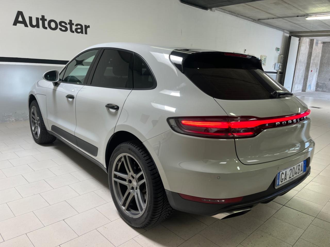 Porsche Macan 2.0 245cv PDK 2020