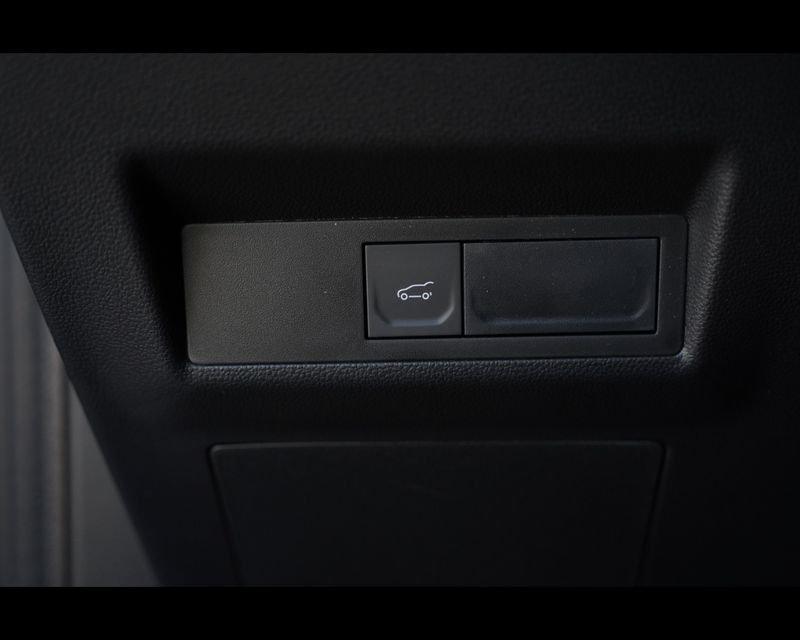 Renault Symbioz techno E-Tech full hybrid 145