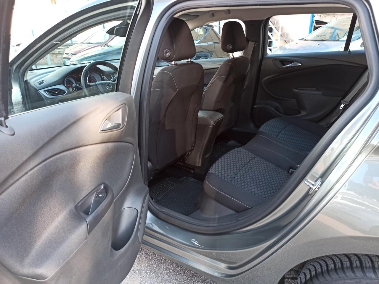 Opel Astra 1.6 CDTi Sw Sports Tourer Advance