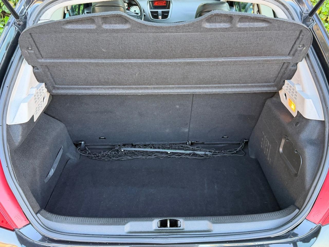 Peugeot 207 1.6 HDi 110CV 3p. XS