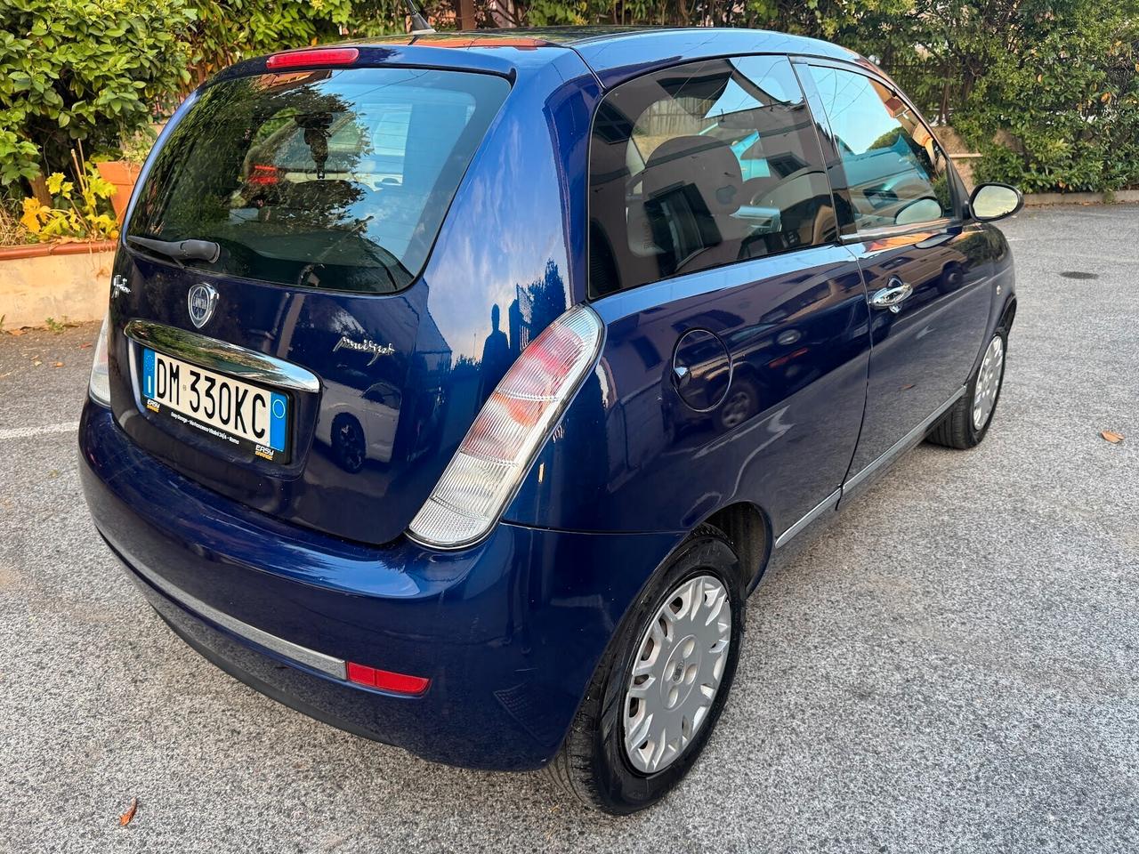 Lancia Ypsilon 1.3 MJT 90 CV Platino