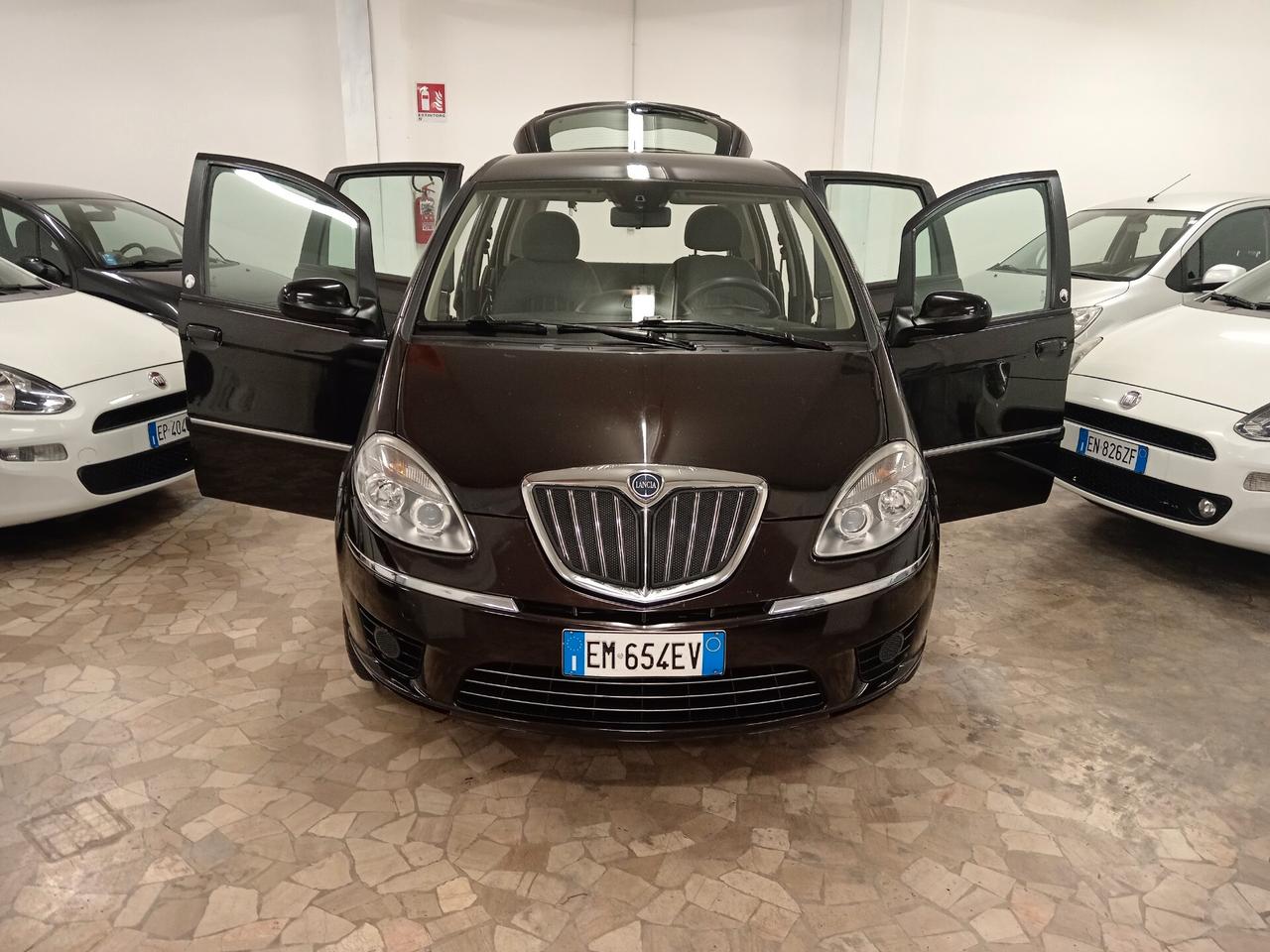 Lancia MUSA 1.4 8V Ecochic (GPL) 5th Avenue
