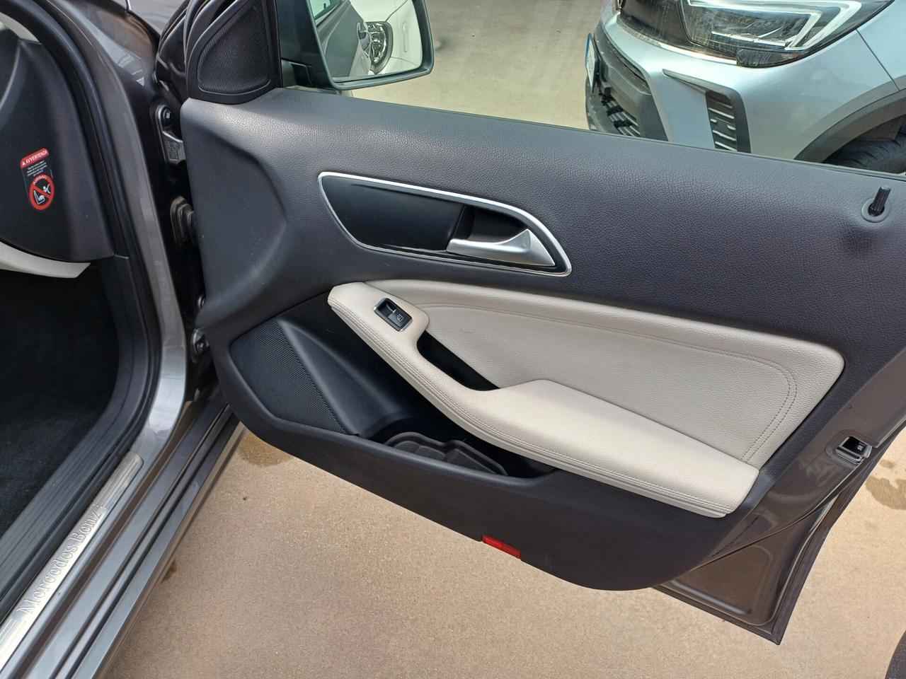 Mercedes-benz A 180 Premium