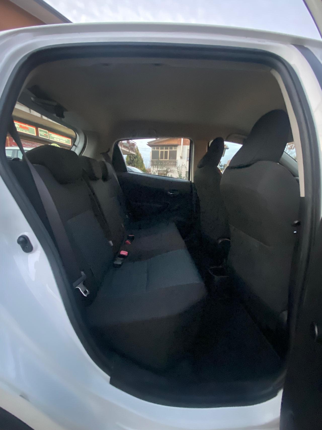 Toyota Yaris 1.4 D-4D 5 porte Lounge