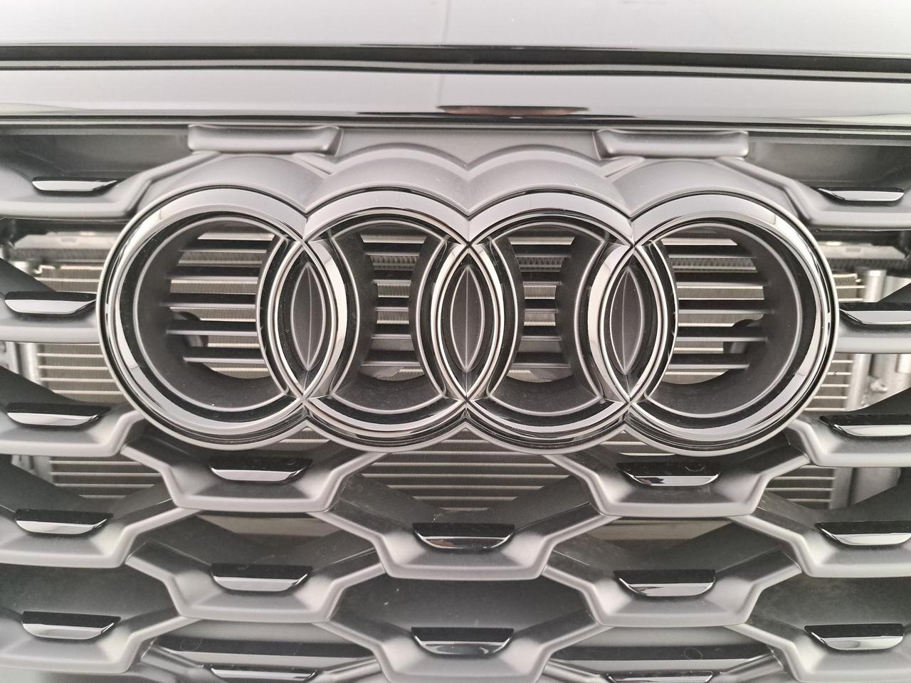 Audi Q3 sportback 35 2.0 tdi s line edition s-tronic