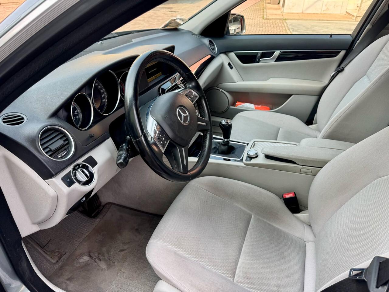 Mercedes-benz C 220 CDI S.W. BlueEFFICIENCY Elegance