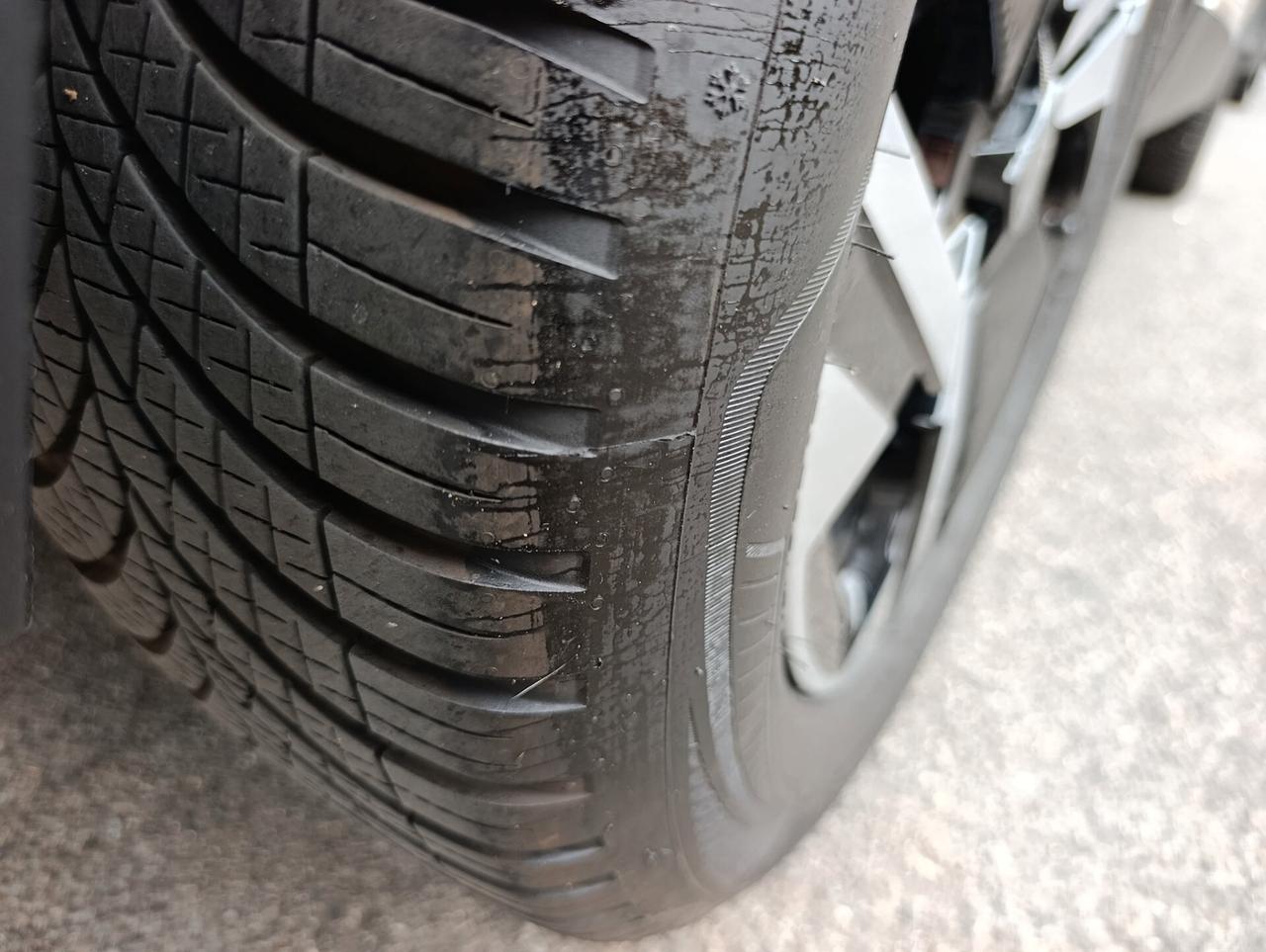 Peugeot 2008 PureTech 130 S&S EAT8 Allure