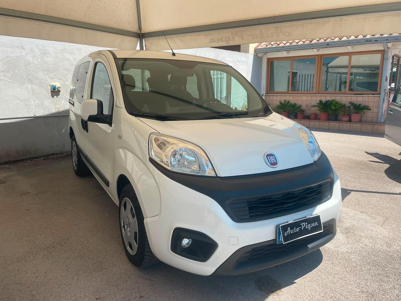 Fiat Qubo 1.3 MJT 95 CV N1 Autocarro 4 posti