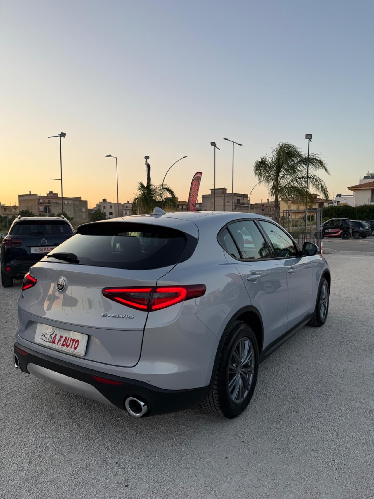 Alfa Romeo Stelvio 2.2 Turbodiesel 190 CV AT8 RWD Executive