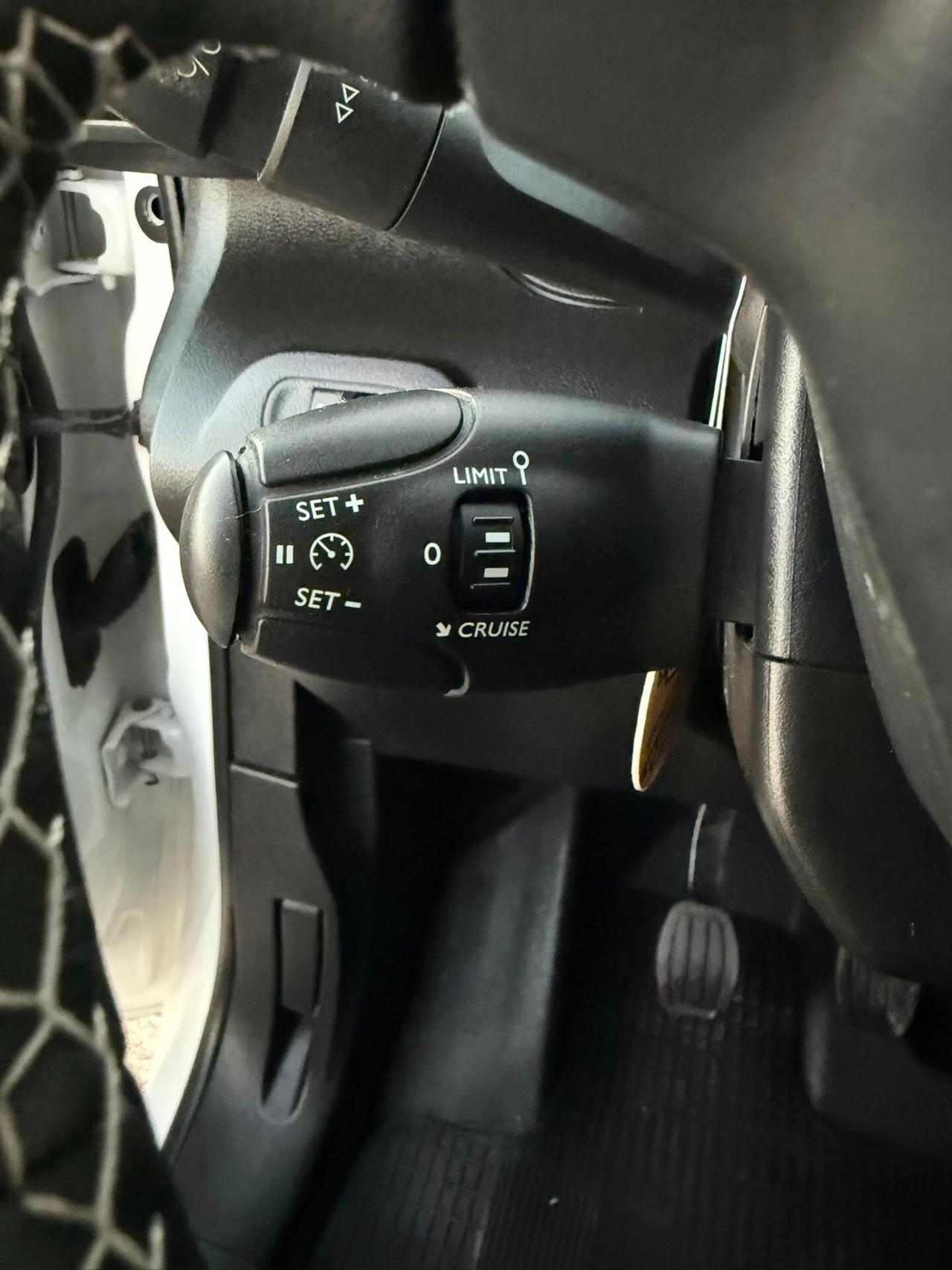 Peugeot Partner BlueHDi 100 S&S PC Furgone Pro