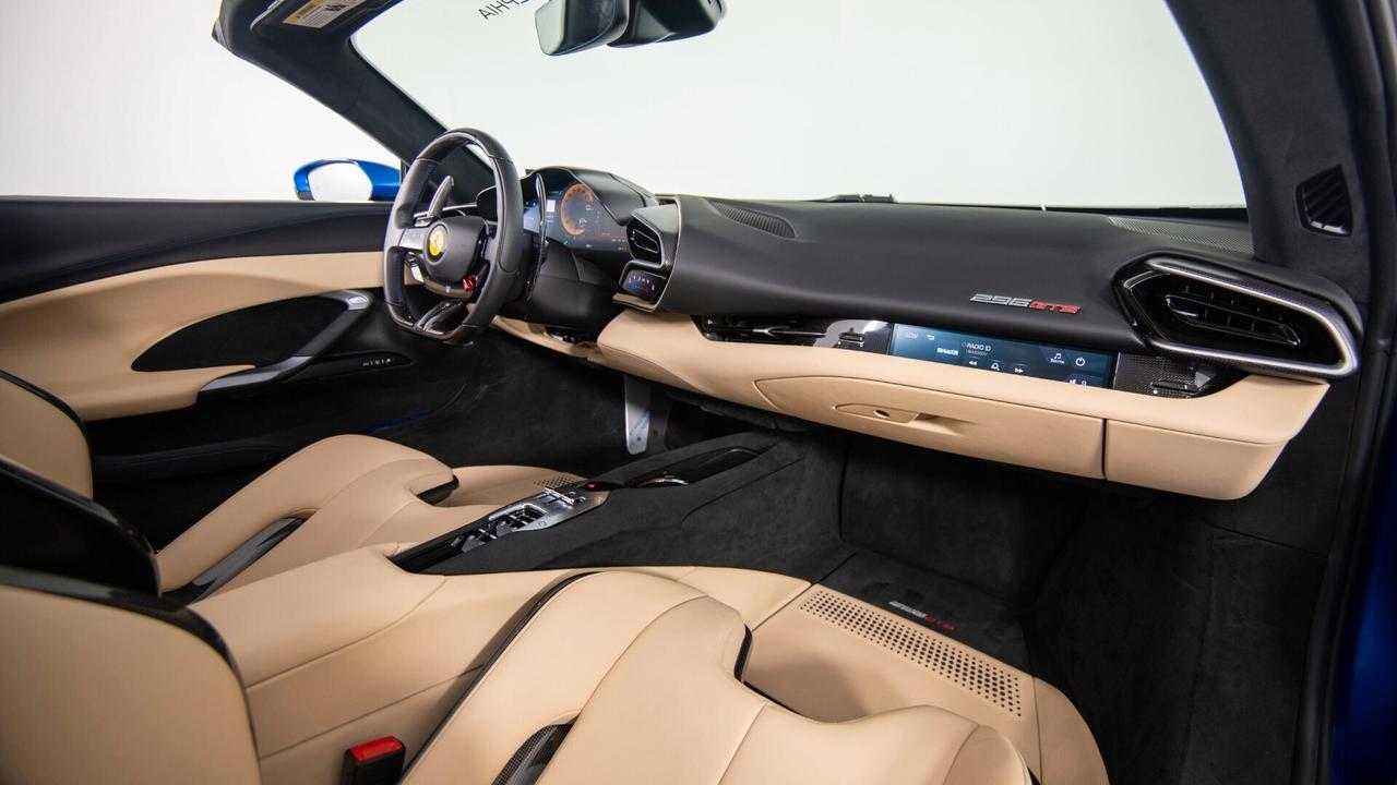 Ferrari 296 GTS NOLEGGIO LUNGO TERMINE - LEASING FULL INCLUSIVE