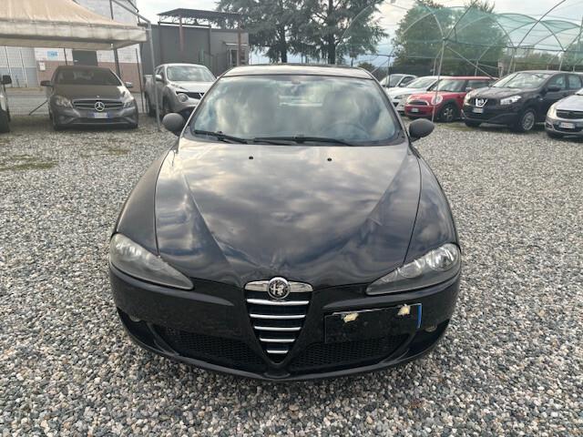 Alfa Romeo 147 1.9 JTD M-JET 16V 5 porte Dist.