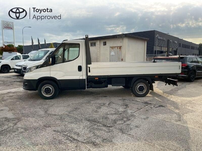 Iveco Daily Daily 35S12 2.3 HPT PC Cabinato